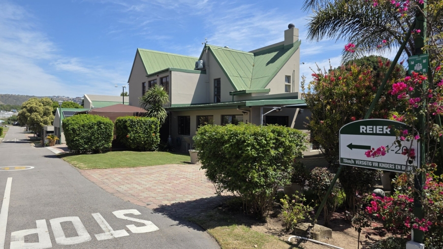 3 Bedroom Property for Sale in Twee Kuilen Western Cape